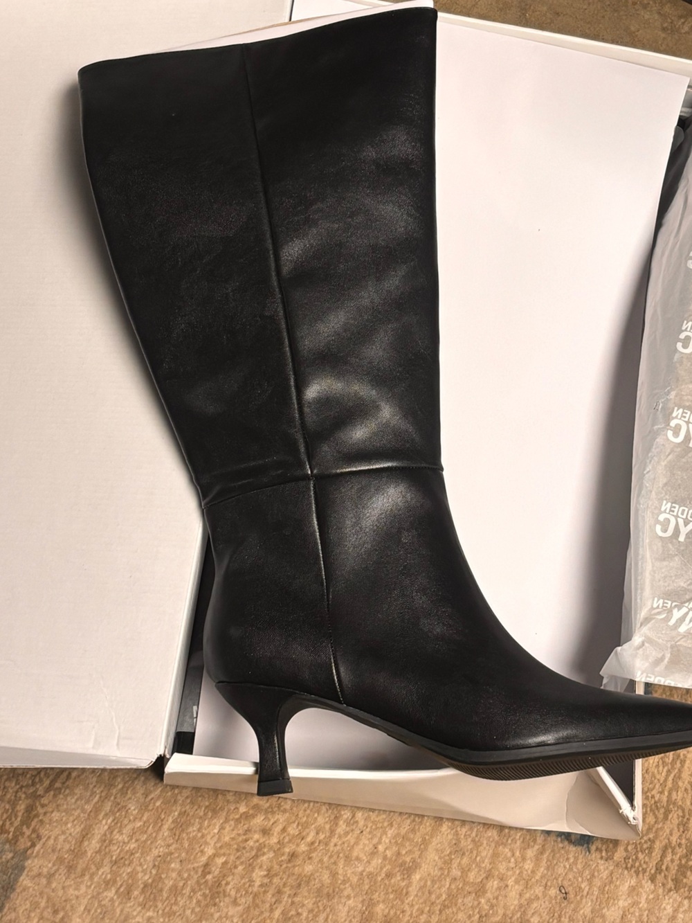 NYC Black Knee-High Heeled Boot